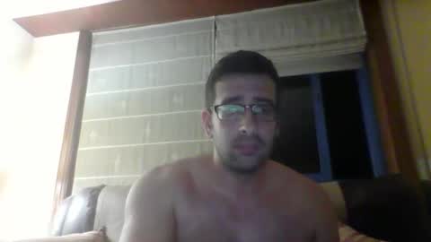 toni640128 online show from September 19, 11:30 pm