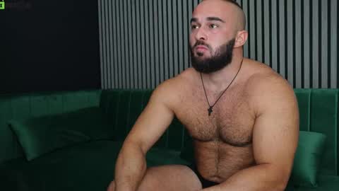 Snapshot of tony_storm chatting on October 6, 3:19 pm Tony online show from October 6, 3:19 pm