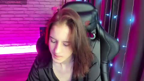 tonya_gray online show from December 20, 11:47 pm