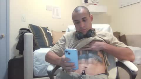 tonyterror22 online show from October 13, 7:54 am