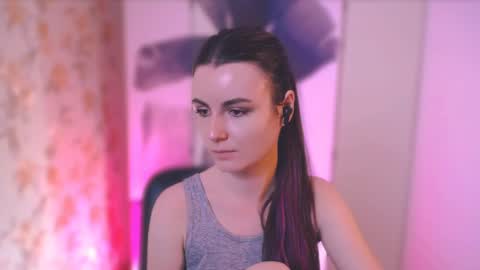 Elizabeth online show from February 26, 11:32 am