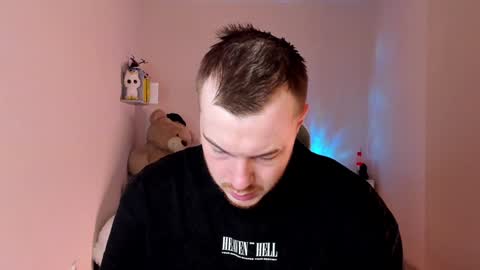 Snapshot of toohornyserj chatting on January 17, 9:17 pm toohornyserj online show from January 17, 9:17 pm