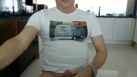 topsecreton online show from March 23, 11:26 am