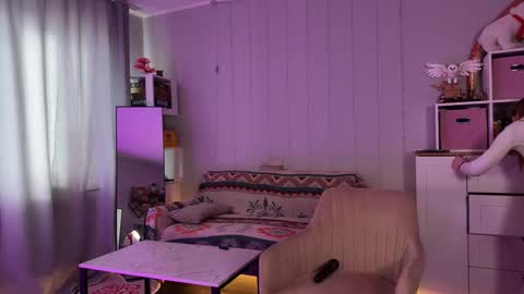 Lina  Next stream January 4  11am UTC 0 online show from February 13, 7:55 am