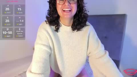 tori_just online show from May 19, 2:24 pm