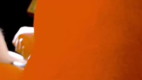 tornne online show from March 26, 9:31 pm