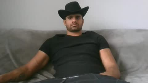 hassanfunn at g m  ail  only local and clean no males online show from November 3, 4:41 pm