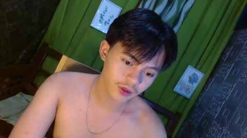 Snapshot of toshirokunn chatting on February 14, 3:05 pm Toshiro online show from February 14, 3:05 pm