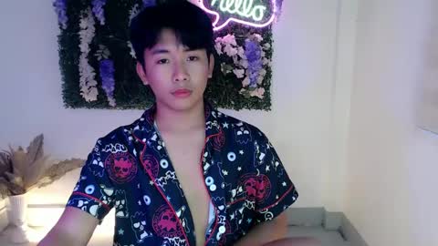 totalbabe1x online show from March 6, 1:14 pm