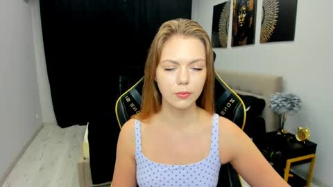 Touch The Heart online show from April 17, 3:31 am