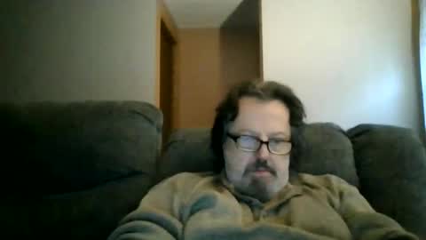 Snapshot of touchit9923 chatting on October 14, 11:57 am jim online show from October 14, 11:57 am