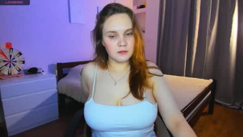 Ellina online show from September 17, 11:30 pm