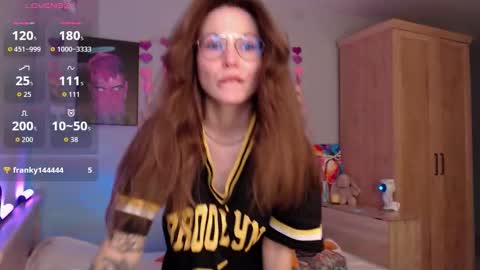 toxkiss online show from November 5, 5:09 am