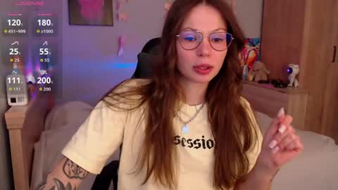 toxkiss online show from June 2, 9:33 am