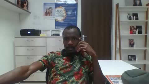 tpnuts online show from December 5, 9:52 am