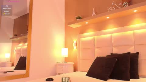 Tracy online show from October 26, 4:17 pm