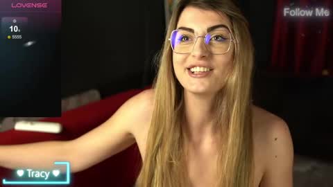 Tracy online show from April 20, 7:39 pm