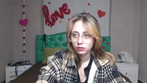 TracyLeeBB online show from February 1, 6:10 am