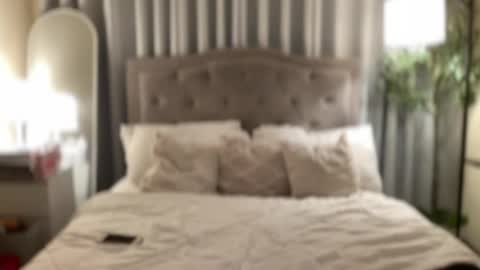 Selena the real cummer online show from April 21, 2:51 am