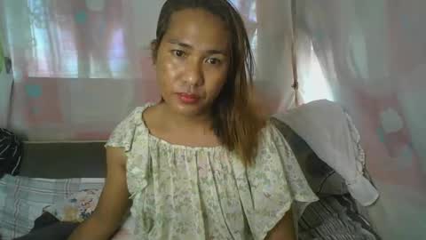 transhottie28 online show from March 9, 8:18 am