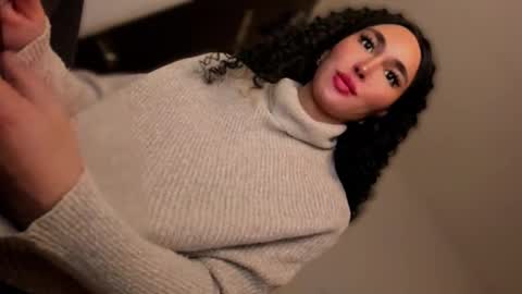 ALMIGHTY GODDESS VALENTINA online show from October 3, 11:35 pm