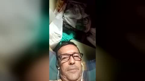 travieso777777 online show from August 3, 12:56 am