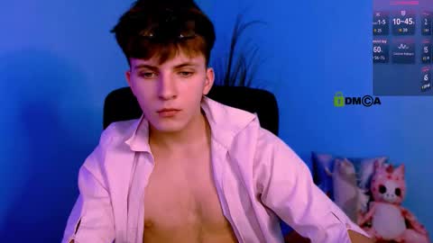 Travis online show from November 9, 9:17 pm