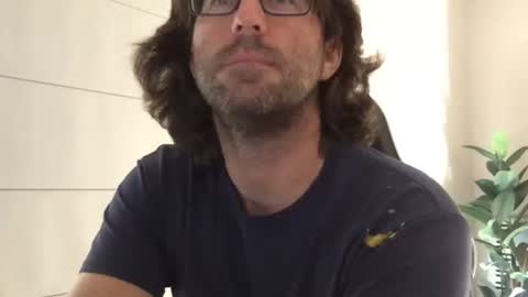 TravisKenn online show from May 4, 11:39 am