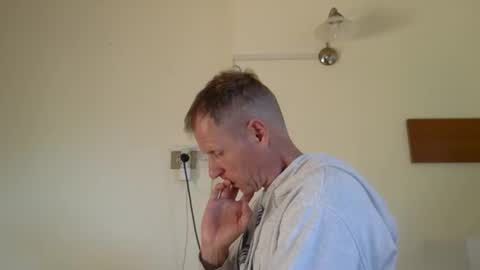 trebo00788 online show from October 12, 7:01 am