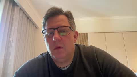 treborinthesky online show from March 21, 8:52 am