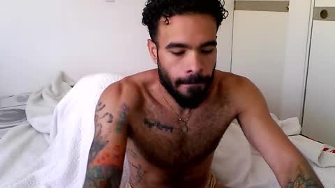 Hunter man online show from February 26, 6:48 pm