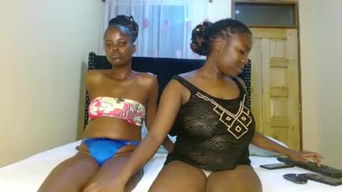 trey_queens online show from May 12, 9:46 pm