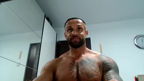 tridentmuscles online show from November 3, 10:33 pm