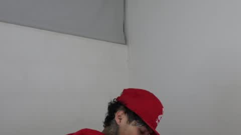 - trieone online show from February 7, 8:11 am