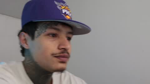 - trieone online show from December 18, 3:00 pm