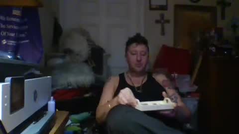 trillnonymau5 online show from January 27, 6:41 am