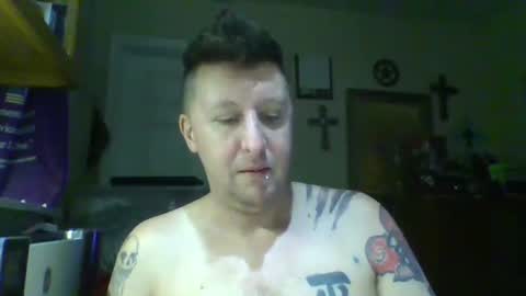 trillnonymau5 online show from February 7, 5:10 am