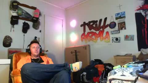 trillnonymau5 online show from January 8, 8:29 pm