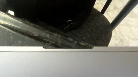 Snapshot of trippybb222 chatting on October 6, 3:41 pm trippybb222 online show from October 6, 3:41 pm