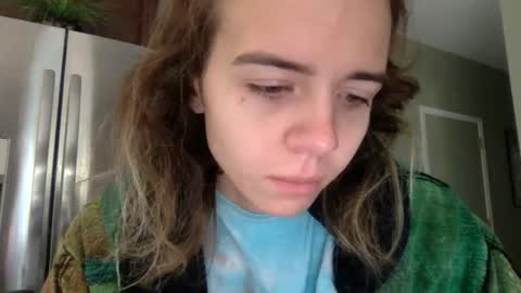 Snapshot of trippybb222 chatting on October 14, 4:21 pm trippybb222 online show from October 14, 4:21 pm