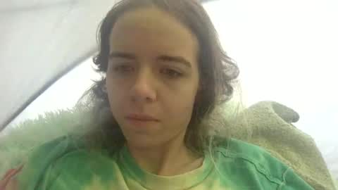 Snapshot of trippybb222 chatting on September 30, 4:17 pm trippybb222 online show from September 30, 4:17 pm