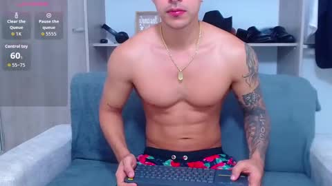 tristan bm online show from October 15, 11:33 am