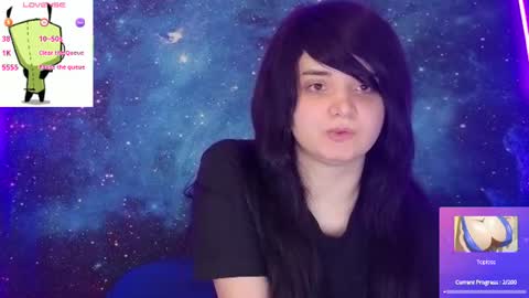 trixiedoescamcam online show from July 21, 10:45 pm