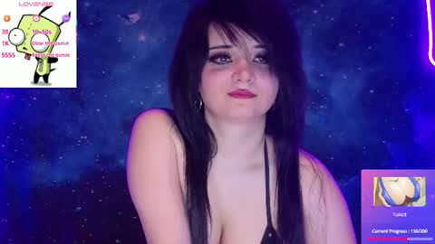 trixiedoescamcam online show from July 16, 12:25 am