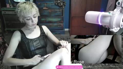 RixyRose online show from September 30, 12:37 pm