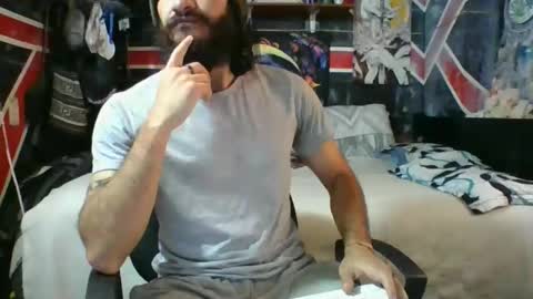 Andrew online show from May 6, 5:30 pm