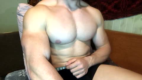 Snapshot of troncq chatting on March 10, 5:39 pm Troncq online show from March 10, 5:39 pm