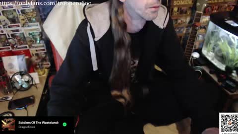 trooper0690 online show from April 16, 7:03 pm