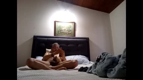 tropicosoleado online show from November 18, 10:02 pm