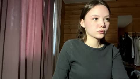 Len online show from March 28, 10:49 am